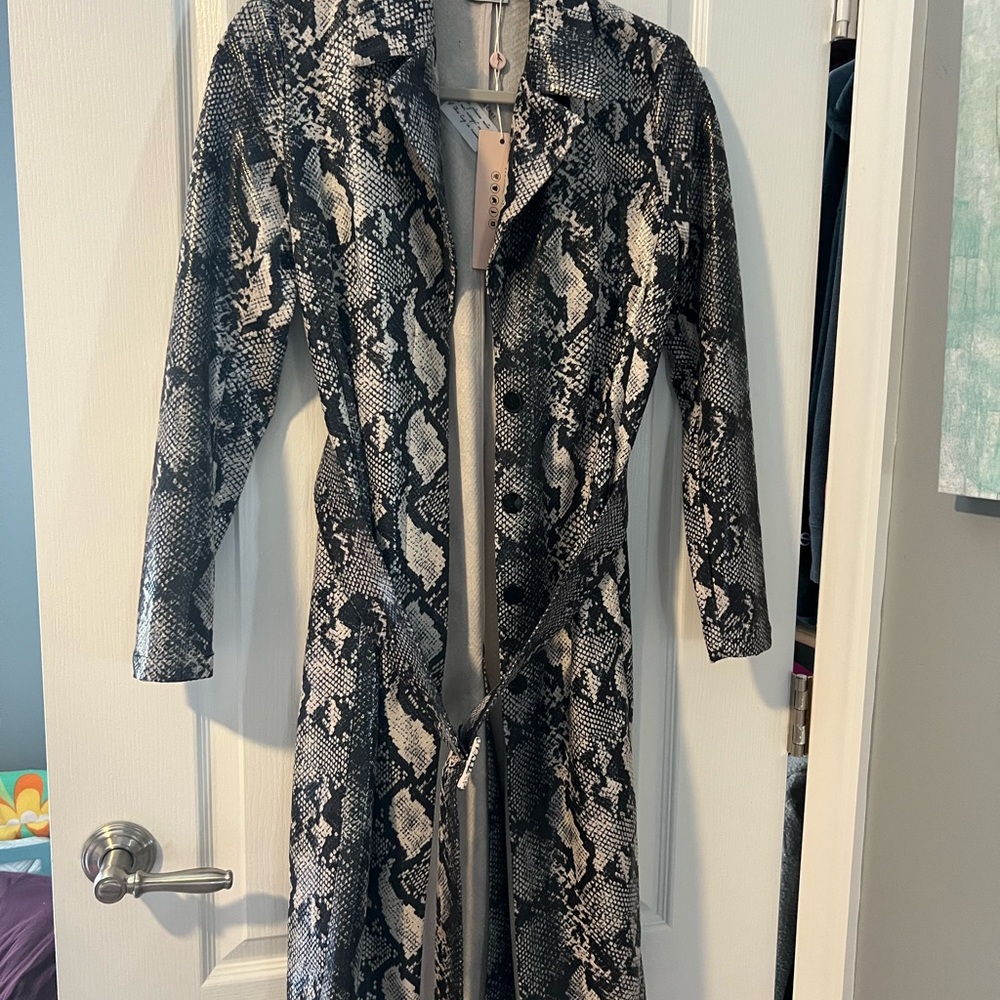 Oh Polly Snakeskin Pattern Long Coat
